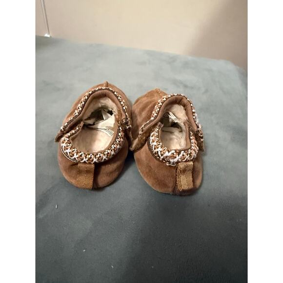 Size 4/5 Infant UGG Tasman - Picture 4 of 6